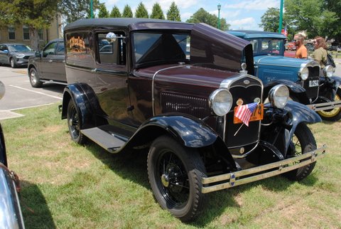 Jim O'Neale's '31 Model A Delivery